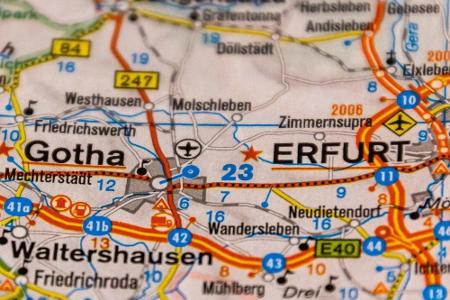 Thüringen: Durchschnittlich genau so viel kostet ein Liter E10 in Thüringen, also 1,696 Euro. Beim Diesel ist es immerhin Pl...