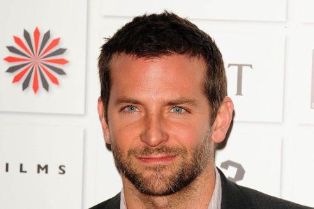 2011 galt Bradley Cooper als erotischster Mann der Welt. Er selbst gab sich nach dem Sieg bescheiden: 