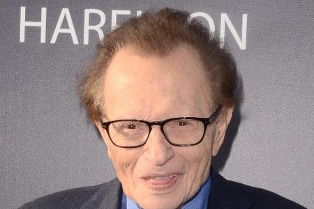Talkshow-Legende Larry King (1933-2021) bekam nach der Diagnose Diabetes-Typ 2 einen Bypass eingesetzt. Zudem hörte er mit d...