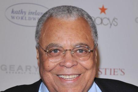 James Earl Jones (90) wurde als englische Stimme von Darth Vader in den 
