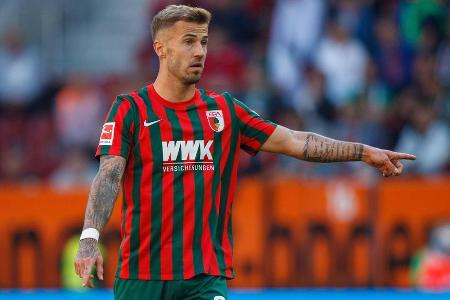 Erstmals seit dem 6. Spieltag wieder von Beginn an auf dem Rasen. Stopfte vor der Abwehr unermüdlich die Löcher. Orientierte...