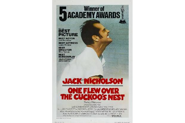 Der Kult-Film 'Einer flog über das Kuckucksnest' spielt in einer geschlossenen Psychiatrie. Jack Nicholson, der mit dem Dram...