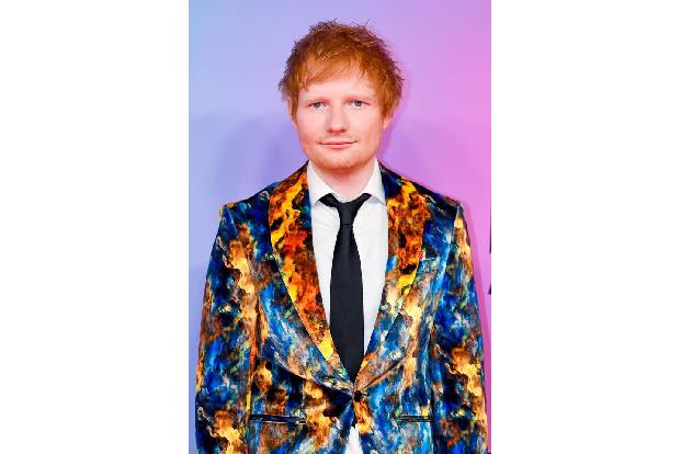 Ob Ed Sheeran sich wohl bei den MTV Europe Music Awards 2021 in Budapest wohl fühlte? Schließlich hatte der Sänger erst vor ...