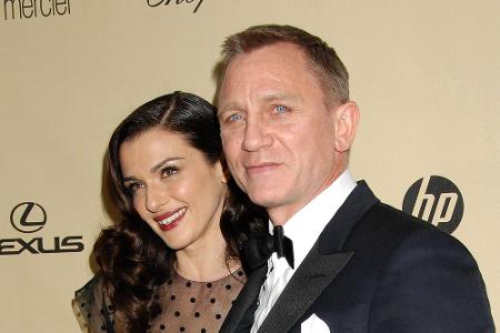 Seit zehn Jahren sind Rachel Weisz (51) und Daniel Craig (53) schon verheiratet. Ihr Privatleben halten sie aber aus der Öff...