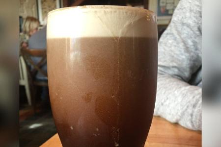 Neben Dudelsack-Paraden und Fackelumzügen zählt vor allem der 