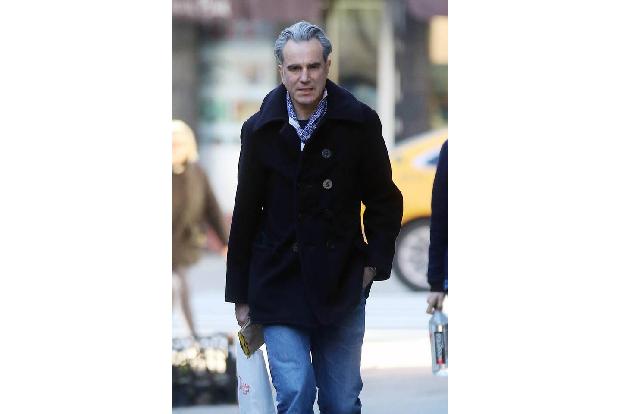 Der Oscar-Preisträger Daniel Day-Lewis fürchtete, dass nichts seinen Auftritt in 'Lincoln' 2012 übertreffen würde und lehnte...