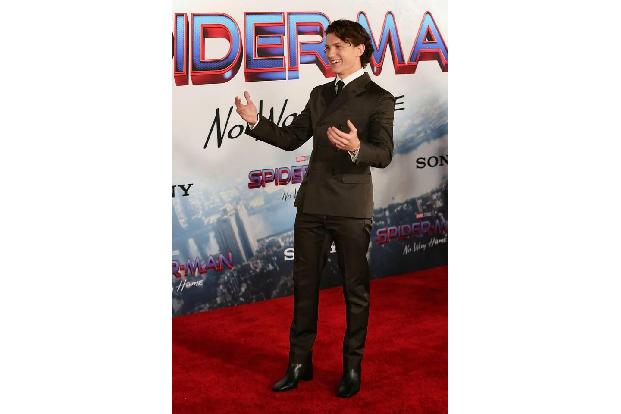 Alle Augen auf Peter Parker: Tom Holland schlüpft erneut in das Kostüm des Spinnenmanns. 'Spider-Man: No Way Home' ist der d...