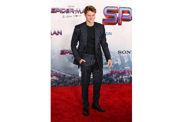 ...TV-Persönlichkeit Blake Gray...