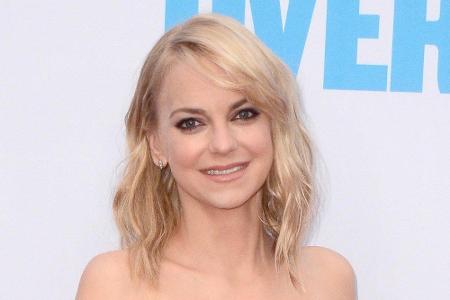 Nach der Scheidung von Schauspieler Chris Pratt 2018 fand Anna Faris im Kameramann Michael Barrett ihre neue Liebe. Im Juli ...