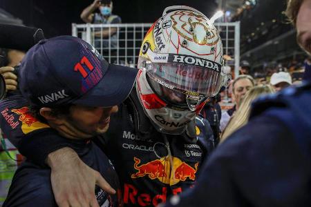 Verstappen: 'Checo ist eine Legende.' Red-Bull-Box: 'Ein absolutes Tier.' (Großer Preis von Abu Dhabi, nachdem der Mexikaner...
