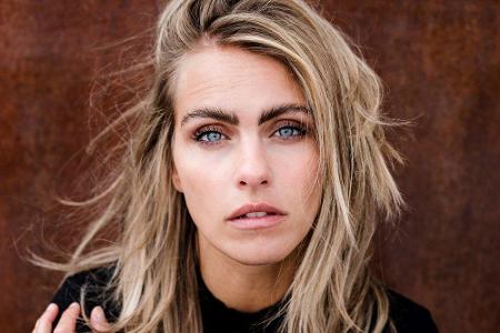 Die Schauspielerin und Moderatorin Sarah Mangione (31) verbindet mit 