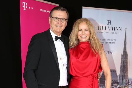 Katja Burkard und Hans Mahr bei der Europäischer Kulturpreis Gala 2021