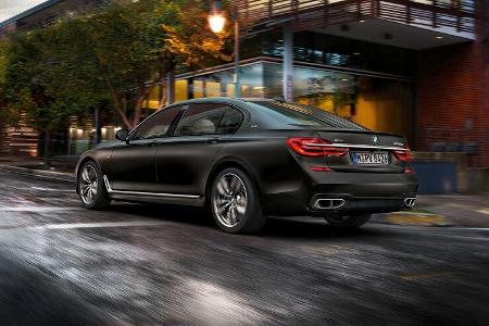 BMW M760Li