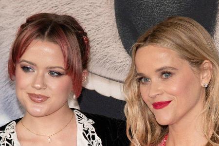 Ava Phillippe (l.) mit ihrer Mutter Reese Witherspoon im Dezember 2021.