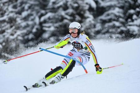 Slalom in Kranjska Gora: Dürr in Lauerstellung