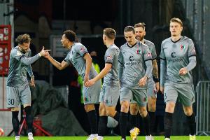 Titelverteidiger geht k.o.: Dortmunder Pokal-Debakel auf St. Pauli