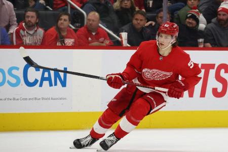 NHL: Seider wieder mit Assist - Stützle im Coronaprotokoll