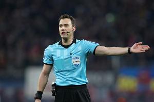 Zwayer berichtet von Drohungen und wehrt sich gegen Manipulations-Vorwürfe