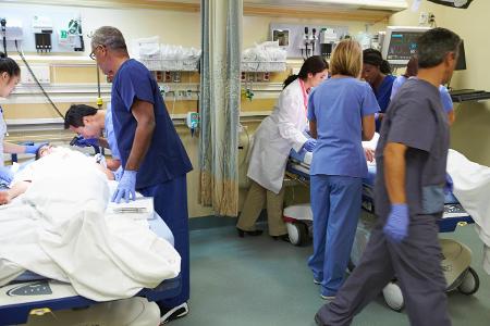 Sorge Krankenhaus Überlastung Corona
