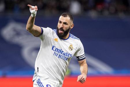 Karim Benzema (Real Madrid) - 30 Stimmen