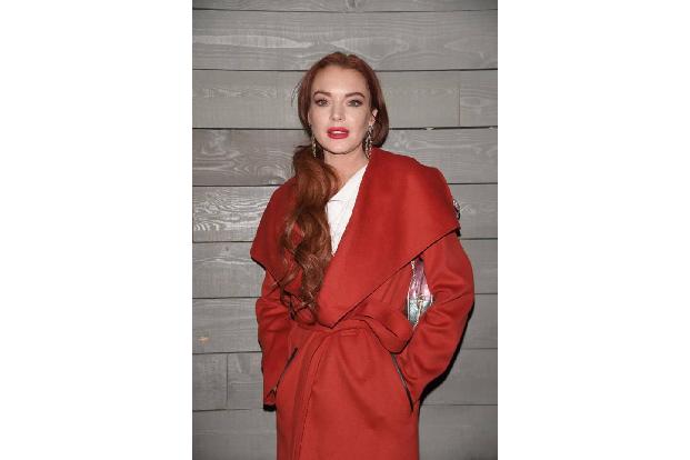 Nachdem Lindsay Lohan in Filmen wie 'Freaky Friday' ihre Gesangskünste unter Beweis gestellt hatte, versuchte sie es auch ab...
