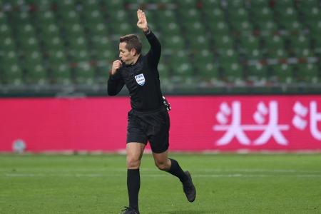 Stieler verletzt: Schiedsrichtertausch in Freiburg