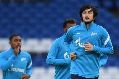 Bayer holt Iraner Azmoun zur neuen Saison