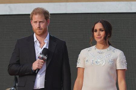 Betrüger machen sich die Bekanntheit von Harry und Meghan zunutze.