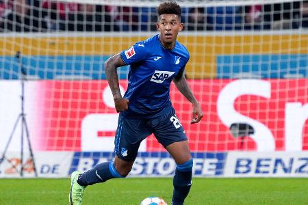 Stand in der Anfangsphase neben sich: Spielte im eigenen Sechzehner mehrfach mit dem Feuer und ließ sich beim frühen Gegentreffer zu leicht ausspielen (6.). Fing sich in der Folge, gewann mehrere direkte Duelle gegen Haaland. Kam mit seinem Kopfball an die Latte einem TSG-Treffer noch am nächsten (23.).