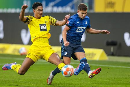 Wie schon in der Hinrunde zittert sich Borussia Dortmund zu einem 3:2-Sieg gegen die TSG Hoffenheim. Zwar gingen die Gäste durch Haaland früh in Führung (6.), verloren danach aber mehr und mehr den Zugriff. Ein Doppelschlag (58./66.) mitten in die Drangphase der TSG entschied die Partie zugunsten des BVB, wobei Rutter (77.) noch einmal für eine spannende Schlussphase sorgte. Alle Akteure in der Einzelkritik: