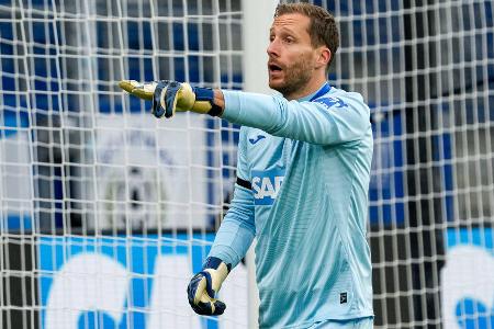 Bekam in 90 Minuten praktisch keine Gelegenheit, um sich auszuzeichnen. Machtlos bei allen drei Schüssen, die direkt auf seinen Kasten kamen (6./58./66.). In der Nachspielzeit bei zwei Standards vorne mit dabei, der Lucky Punch gelang dem Keeper aber nicht mehr.