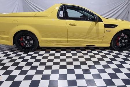 Holden HSV Maloo GTSR W1 