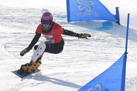 Sowohl die Boardercrosser um Martin Nörl als auch die Racer mit Gesamtweltcupsiegerin Ramona Hofmeister und Stefan Baumeister zählen zu den Gejagten in Peking. Im Big Air, Slopestyle und in der Halfpipe dürften die Deutschen hingegen im Kampf um Edelmetall außen vor bleiben. Prognose: zwei Medaillen.