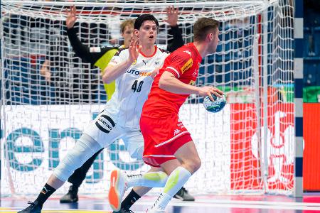 Bekam gegen Österreich relativ viele Spielminuten - allerdings nur in der Abwehr. Den nötigen Zugriff bekam Ernst aber selten. Spielte auch im weiteren Turnier nur eine Nebenrolle und blieb unauffällig.