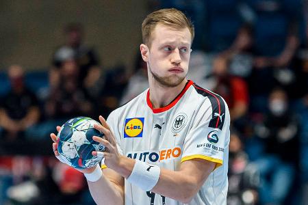 Kam nur gegen Österreich länger zum Einsatz und wusste dabei zu überzeugen. Warf in der Abwehr alles rein und pushte sich sowie seine Mitspieler mit guten Aktionen. Alle seine drei Würfe fanden den Weg ins Tor. War anschließen zum Zuschauen verdammt.
