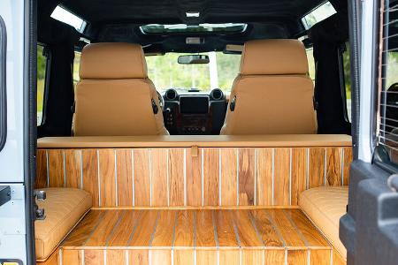 02/2022, E.C.D. Land Rover Defender 110 mit Tesla-Antrieb