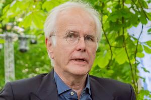 Harald Schmidt: Kirchenaustritt kommt nicht infrage