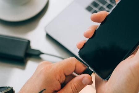 Akku sparen: So hat das Smartphone immer genügend Power