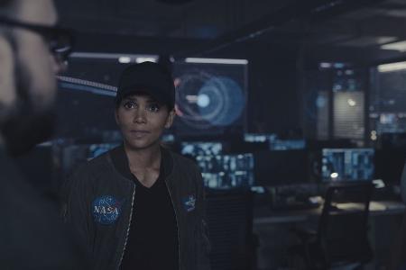 Weltall-Ausflug mit Jeff Bezos? Halle Berry winkt ab