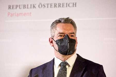 Impfpflicht Österreich erstes EU-Land