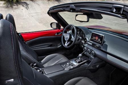 Direkter als im offenen MX-5 lässt sich Cabrio-Feeling nicht erfahren