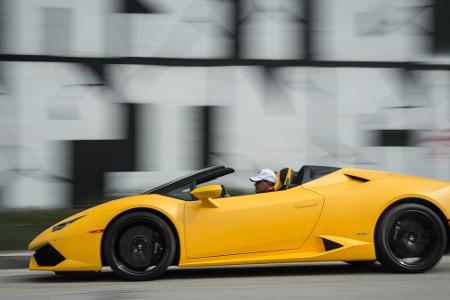 Beim Lambo-Spyder öffnet sich das Dach in 17 Sekunden