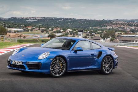 Der Ur-Elfer ist auch beim aktuellen Porsche Turbo immer noch erkennbar