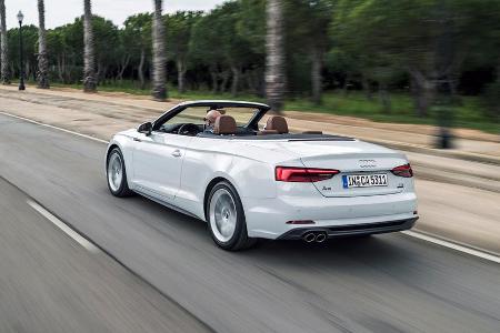 Telefonieren und Spracherkennung funktionieren auch bei offenem Dach problemlos