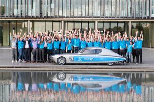 Er ist blau, er ist futuristisch, er ist öko - der "thyssenkrupp blue.cruiser"