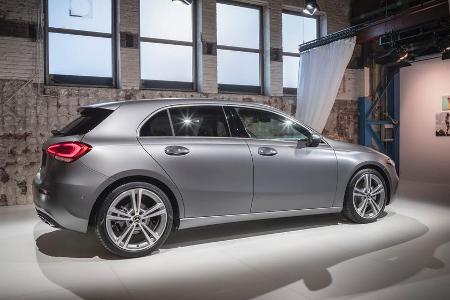 In der Länge hat die vierte Generation um zwölf Zentimeter zugelegt