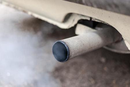 Verschwindend gering (1,4 Prozent) als Ursache für Pannen mit dem Auto sind laut dem ADAC Defekte mit Auspuffanlage, Partike...