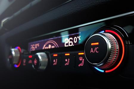 Gut doppelt so oft (3,5 Prozent) kommt es zu Schwierigkeiten mit der Kühlung, der Heizung oder der Klimaanlage.