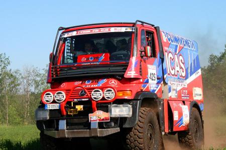 Auch für einen U429 gilt: Ein Weg, den ein Unimog nicht bewältigen kann, muss erst noch gefunden werden.