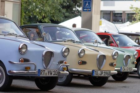 Heute sind es Oldtimer, die man kaum noch auf der Straße sieht. Doch früher waren es wahre Topseller. Diese Fahrzeuge haben ...